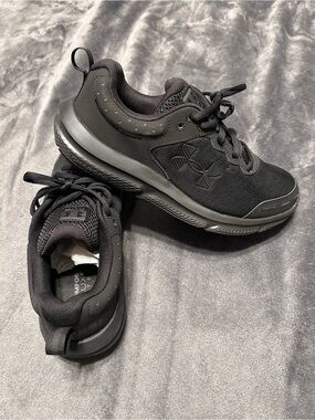 Women’s Under Armour Black Athletic Sneakers